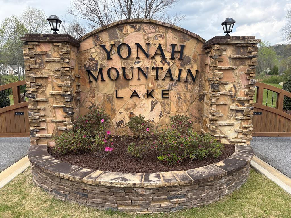 21 Yonah Mountain Road Cleveland, GA 30528 - Photo 1 of 16 Main View
