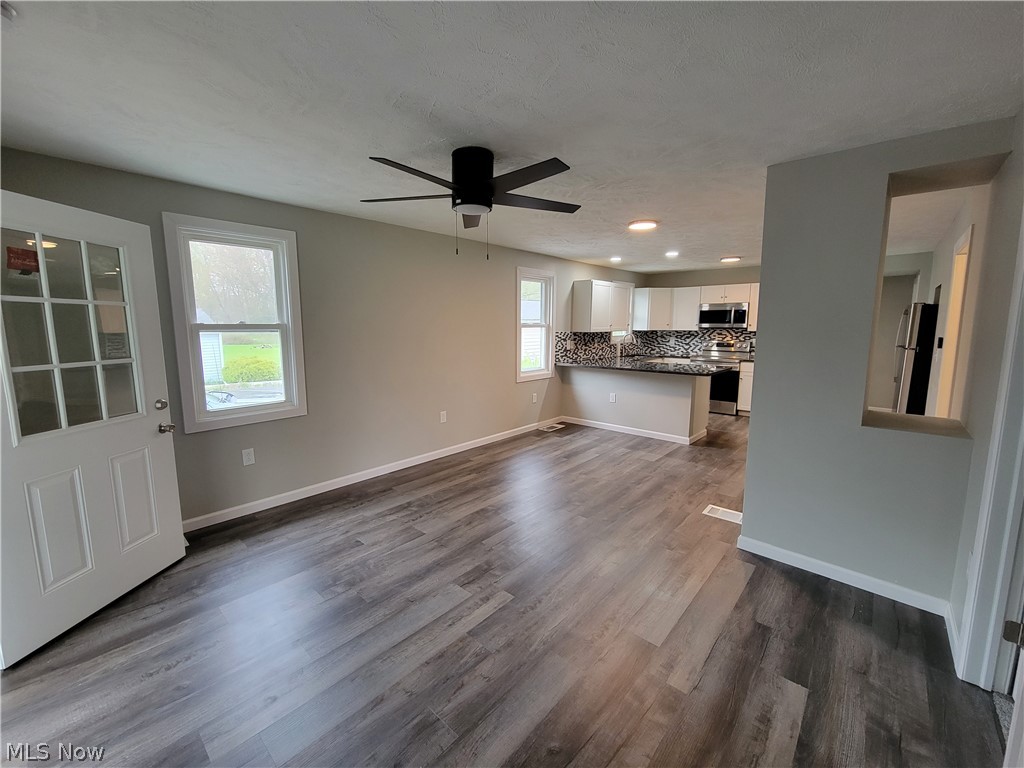 6227 Jefferson Road Ashtabula, OH 44004 - Photo 7 of 30 Gallery Image 7
