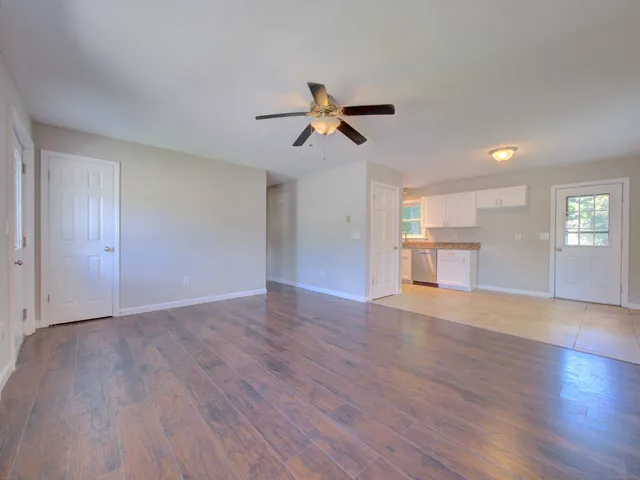 $315,000 | 75 Academy Hill Road, Plainfield, CT 06374