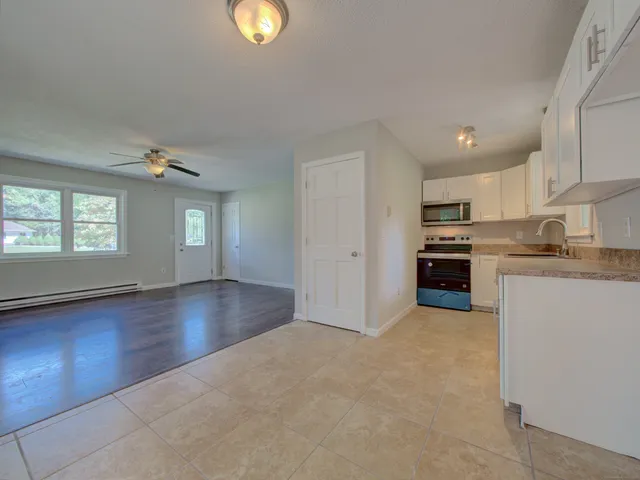 $315,000 | 75 Academy Hill Road, Plainfield, CT 06374