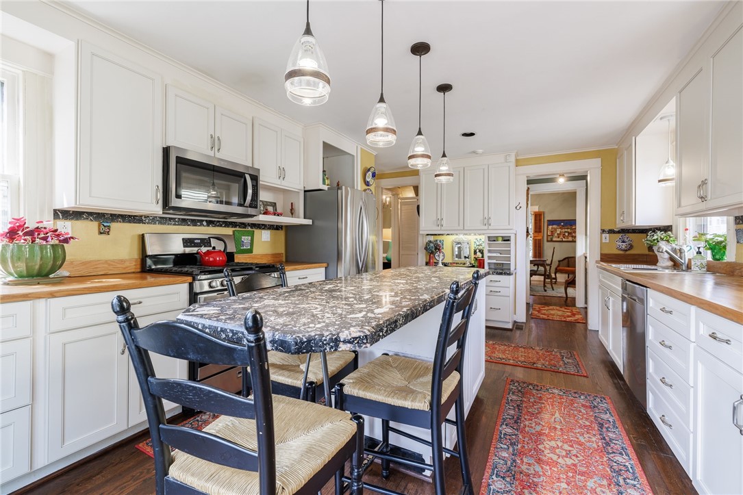 336 Berkeley Street Rochester, NY 14607 - Photo 20 of 44