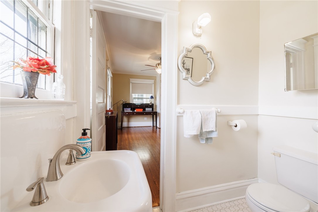 336 Berkeley Street Rochester, NY 14607 - Photo 33 of 44