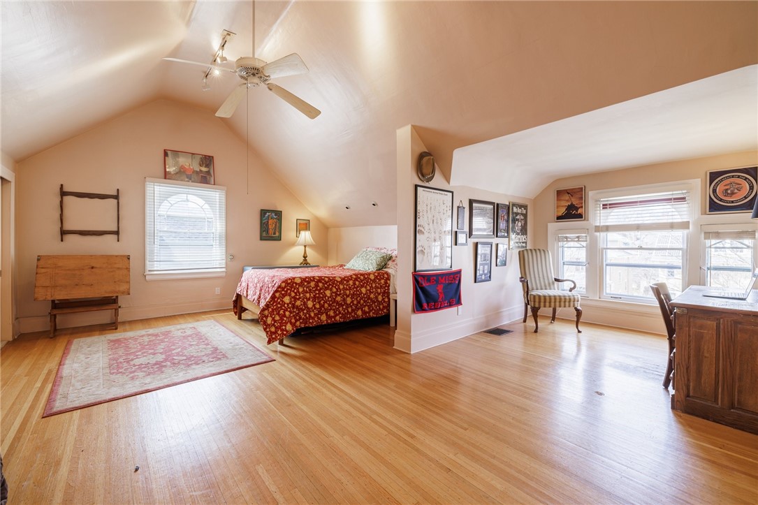 336 Berkeley Street Rochester, NY 14607 - Photo 38 of 44