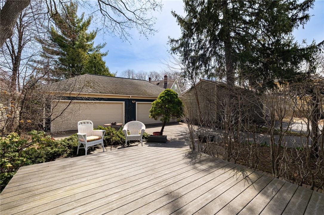 336 Berkeley Street Rochester, NY 14607 - Photo 6 of 44