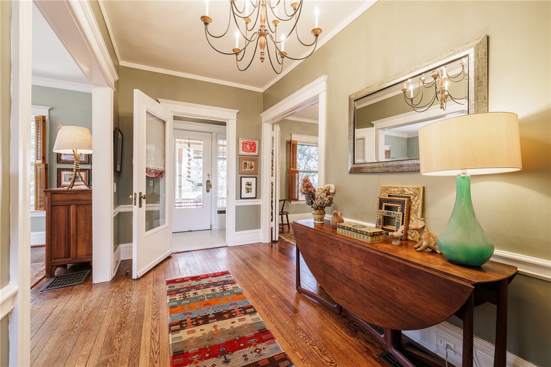 336 Berkeley Street Rochester, NY 14607 - Photo 10 of 44