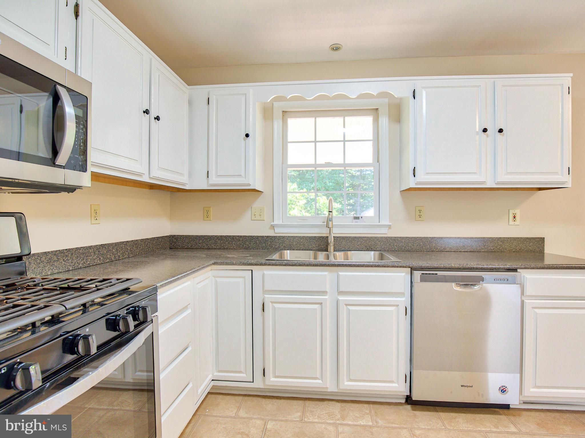 144 Woodrow Road Winchester, VA 22602 - Photo 18 of 47 Gallery Image 18