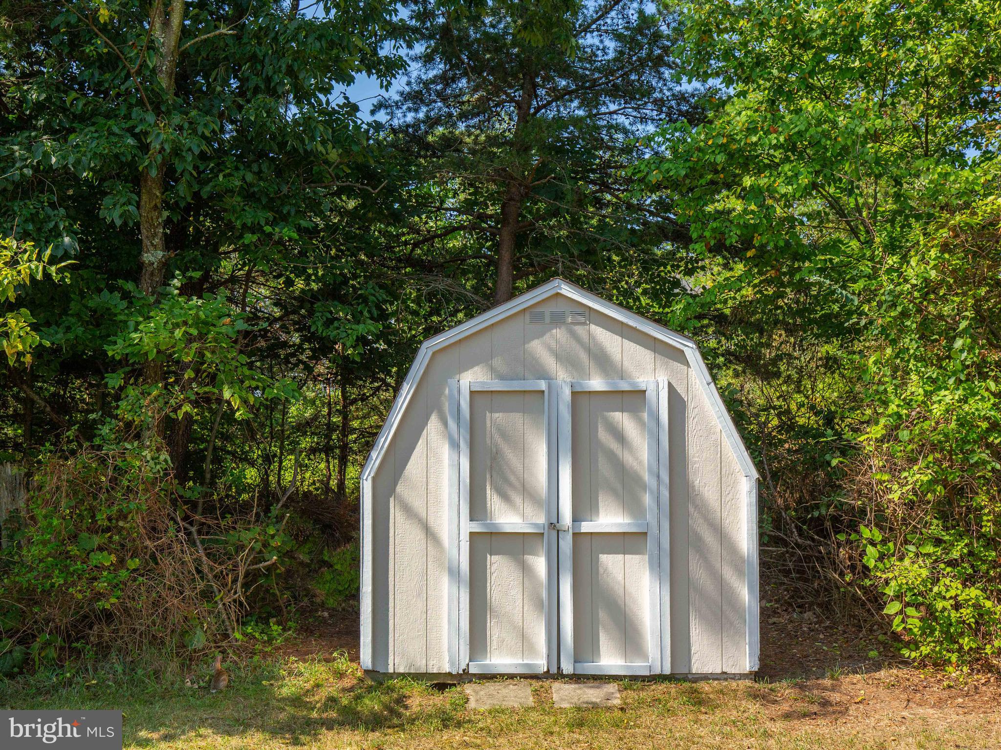 144 Woodrow Road Winchester, VA 22602 - Photo 41 of 47 Gallery Image 41