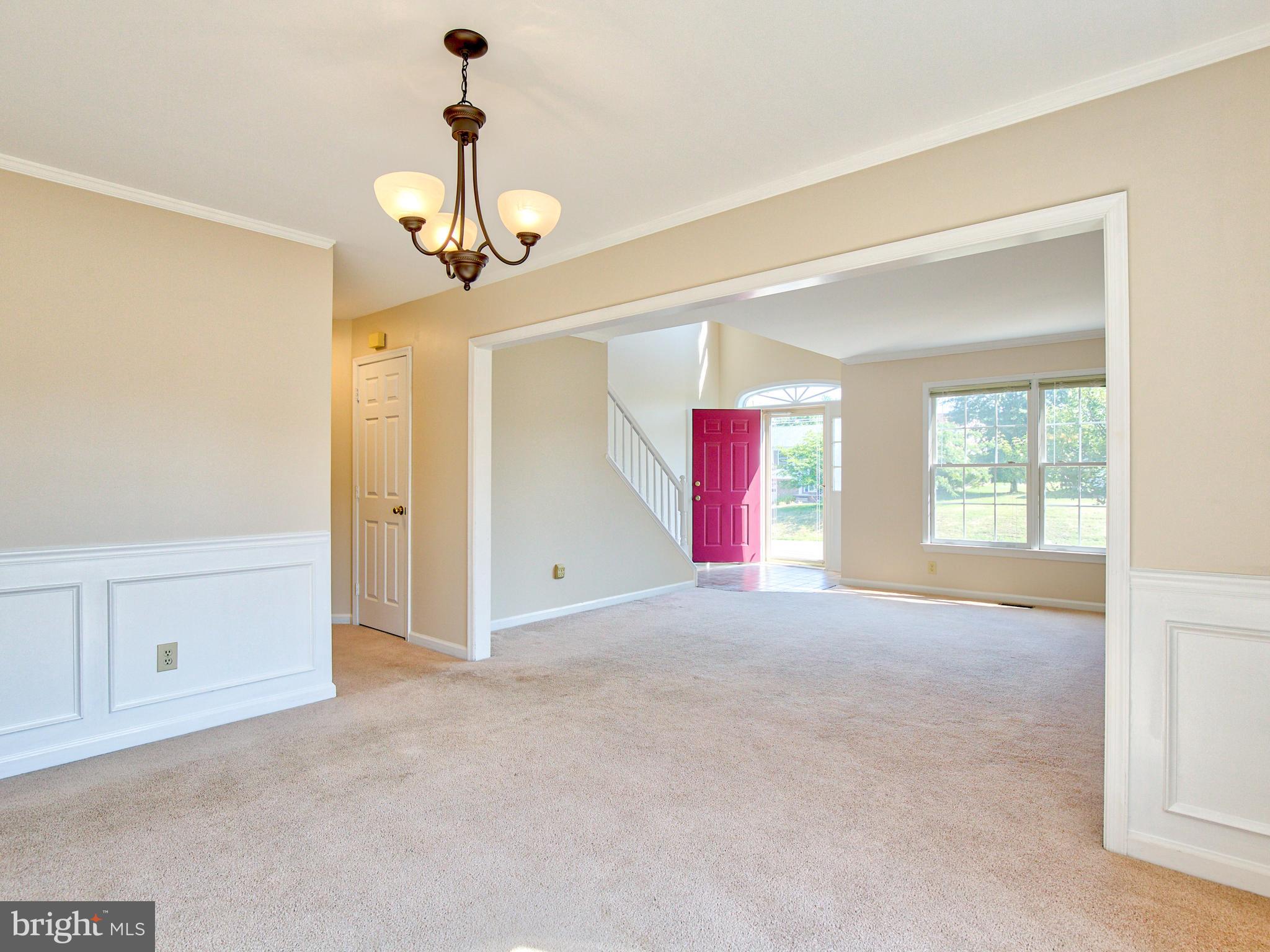144 Woodrow Road Winchester, VA 22602 - Photo 8 of 47 Gallery Image 8
