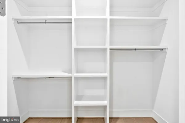 $4,495,000 | 942 Dead Run Drive, McLean, VA 22101