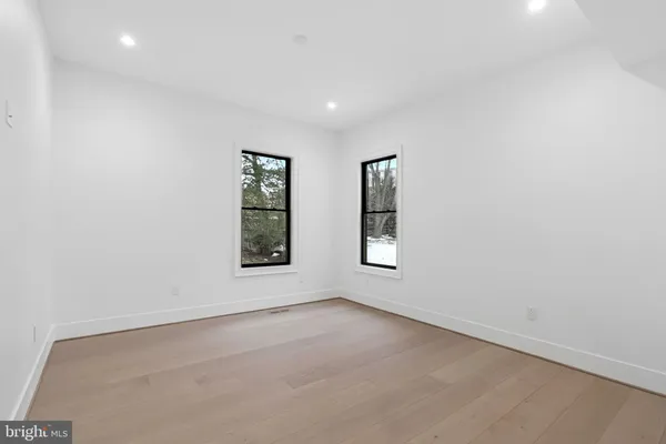 $4,495,000 | 942 Dead Run Drive, McLean, VA 22101