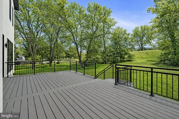 $4,495,000 | 942 Dead Run Drive, McLean, VA 22101