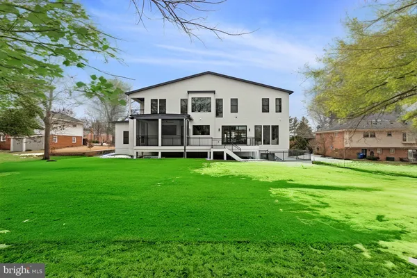 $4,495,000 | 942 Dead Run Drive, McLean, VA 22101