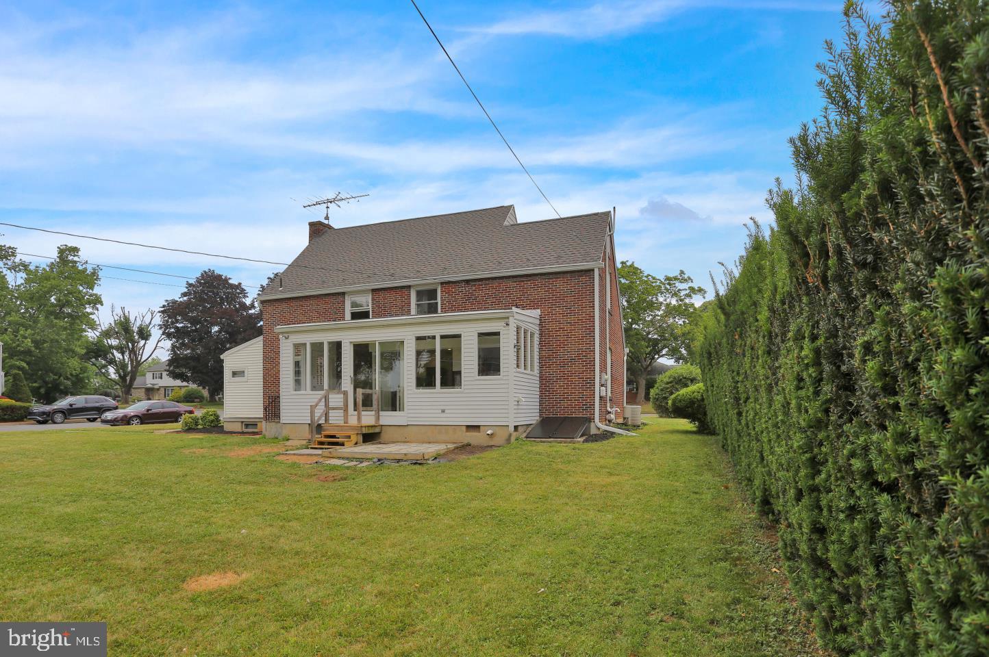 3540 Stoudts Ferry Bridge Road Reading, PA 19605 - Photo 5 of 29