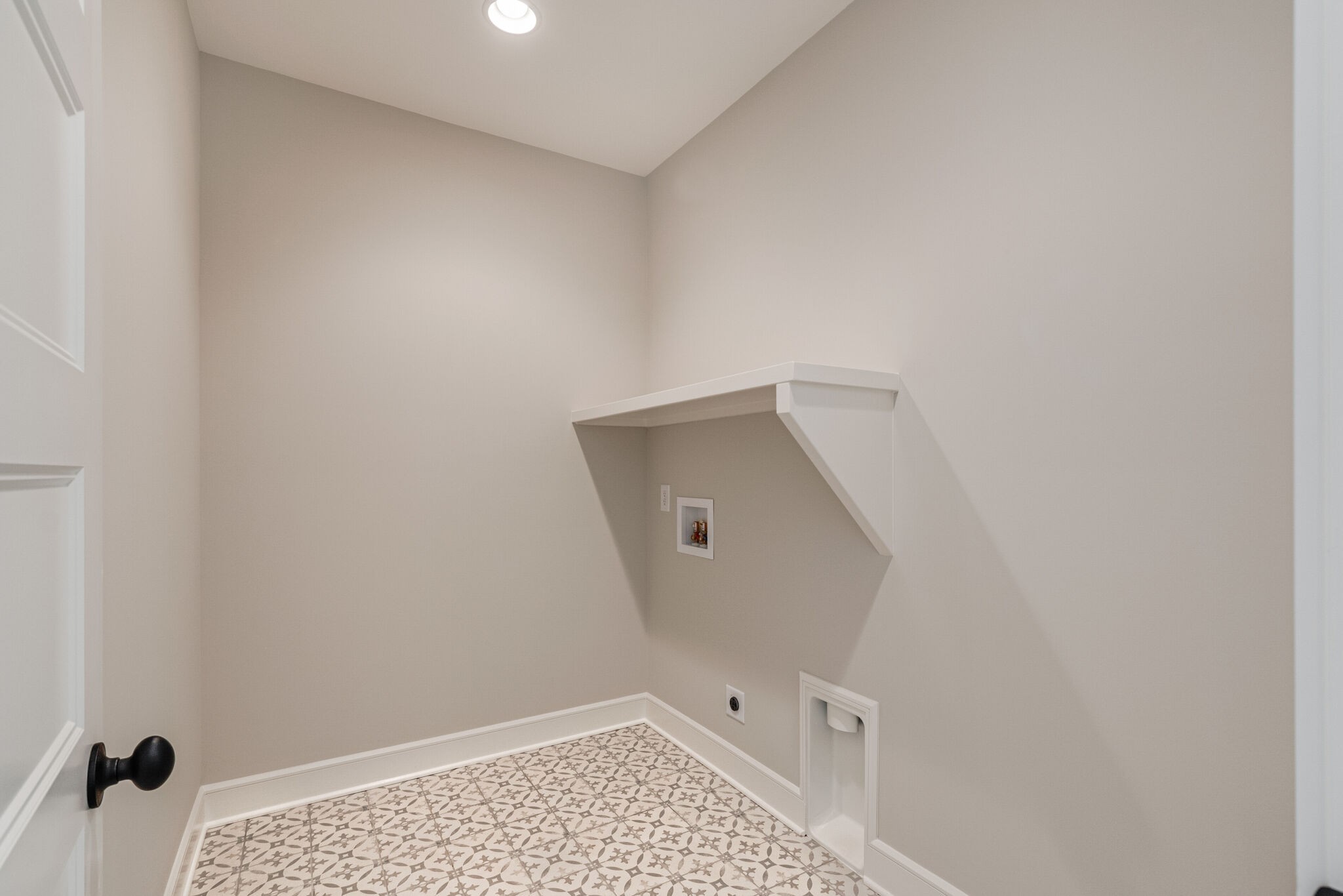 1497 Phillips Road Lebanon, TN 37087 - Photo 21 of 43 wooden floor in a bathroom