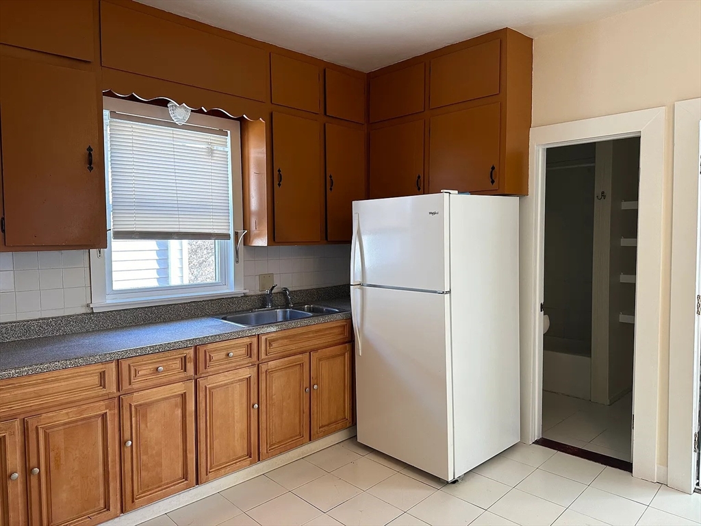 9 Playstead Road, Unit 2 Malden, MA 02148 - Photo 4 of 21
