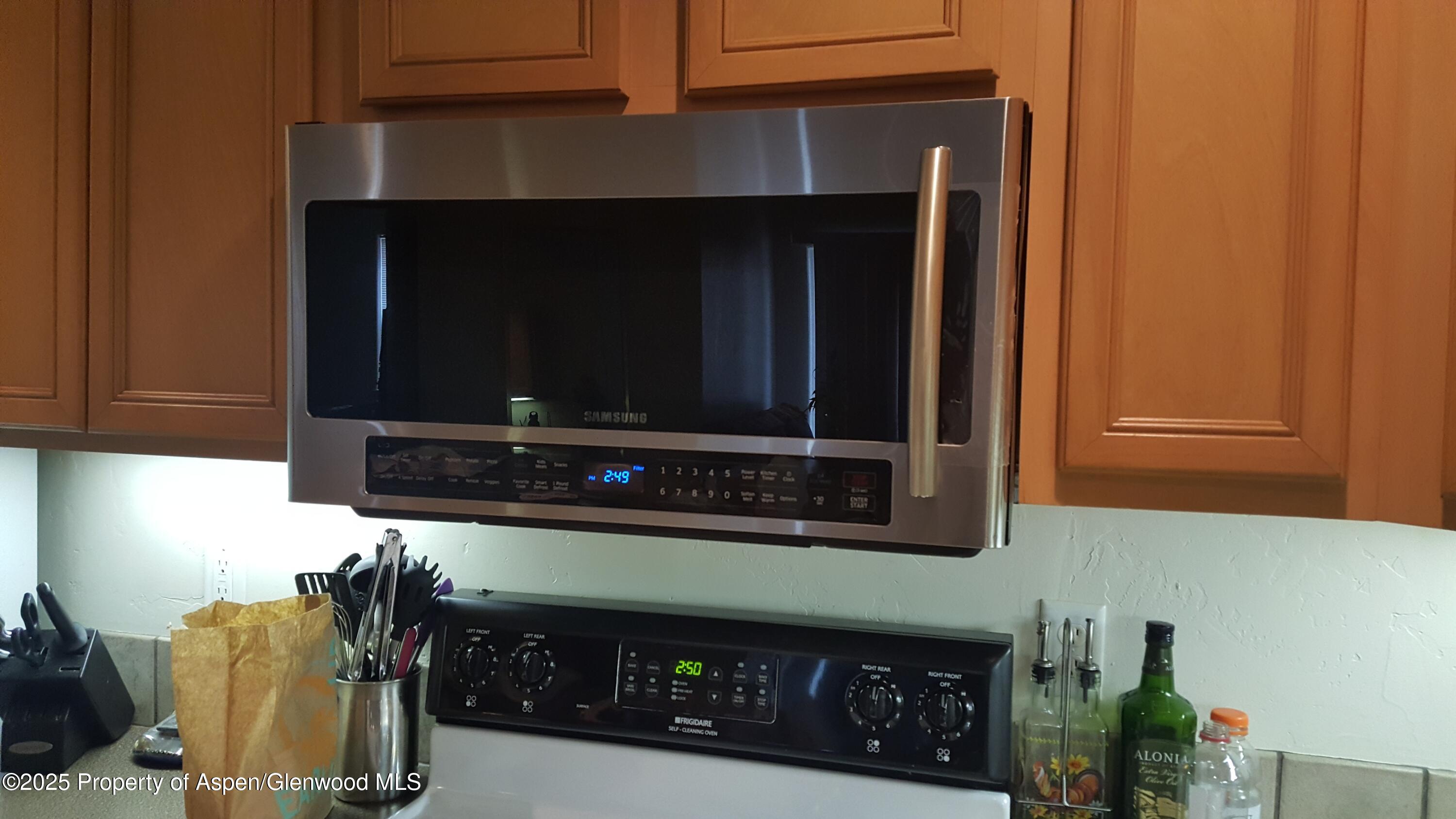 2701 Midland Avenue, Unit 511 Glenwood Springs, CO 81601 - Photo 2 of 21 a bathroom with a sink and a mirror