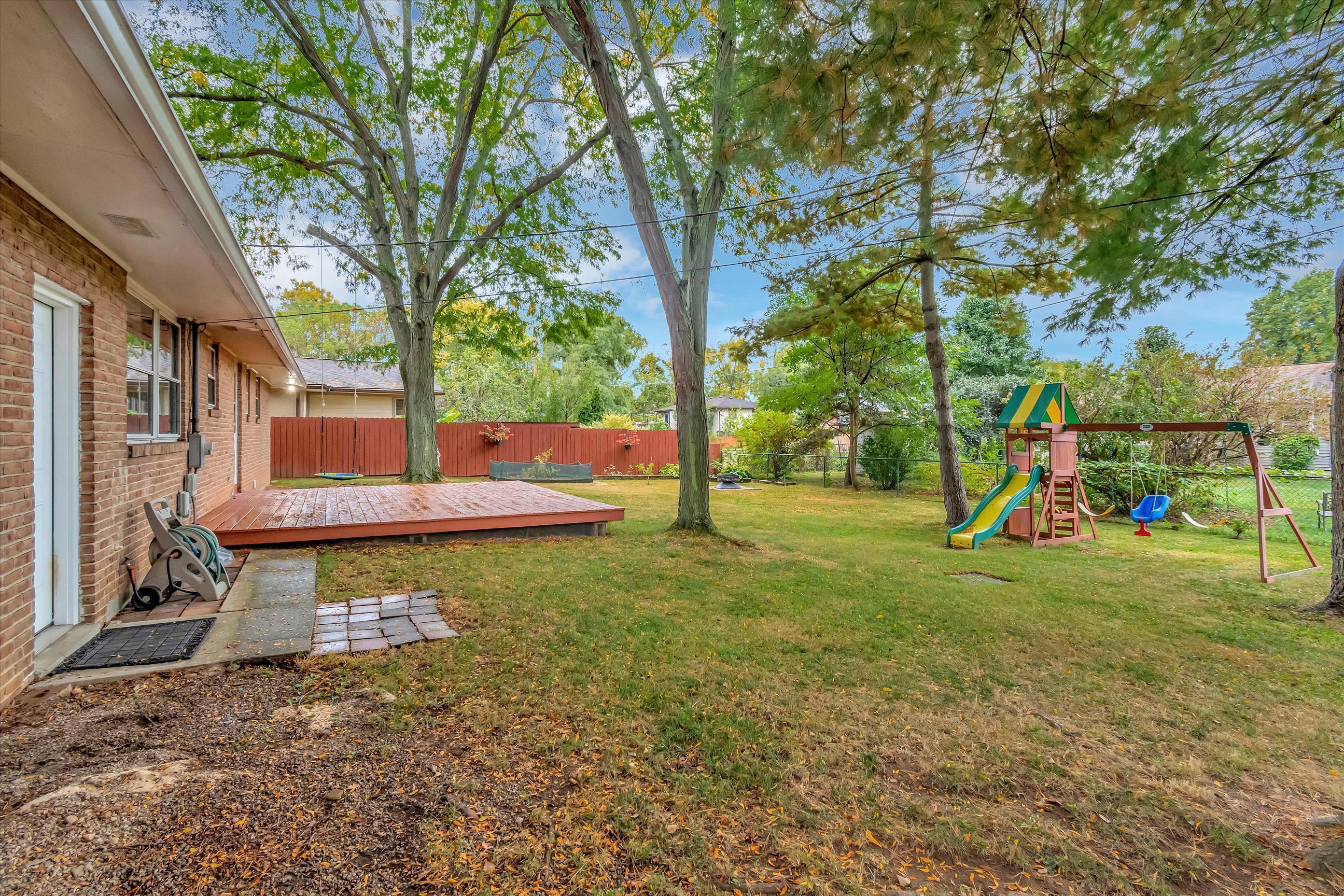 415 James Road Columbus, OH 43230 - Photo 35 of 36 F8_415JamesRd_38