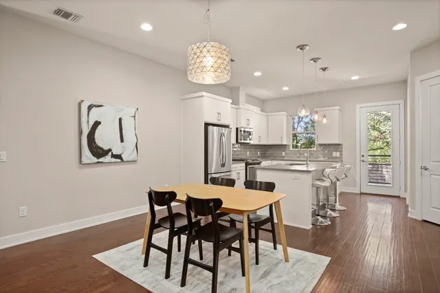 $3,300 | 1730 Bunche Road, Unit A, Austin, TX 78721