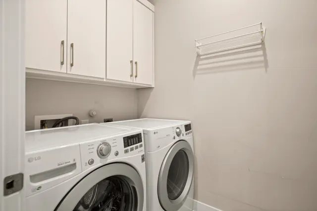 $3,300 | 1730 Bunche Road, Unit A, Austin, TX 78721