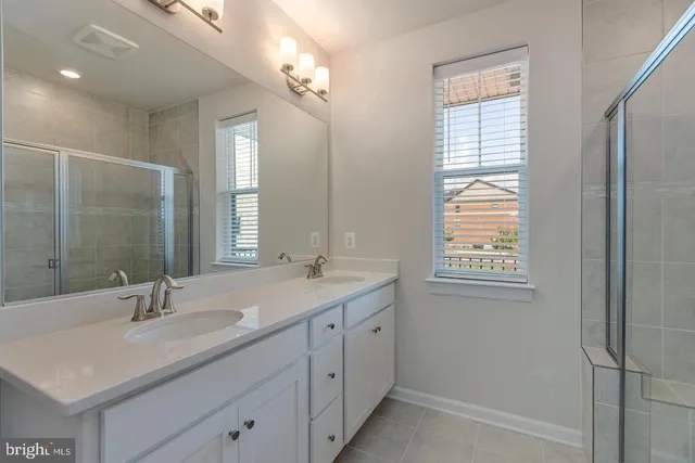 $2,850 | 43357 Radford Divide Terrace, Ashburn, VA 20148