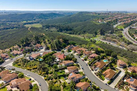 $1,298,000 | 1708 Countryside Drive, Vista, CA 92081