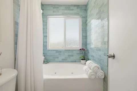 $1,298,000 | 1708 Countryside Drive, Vista, CA 92081