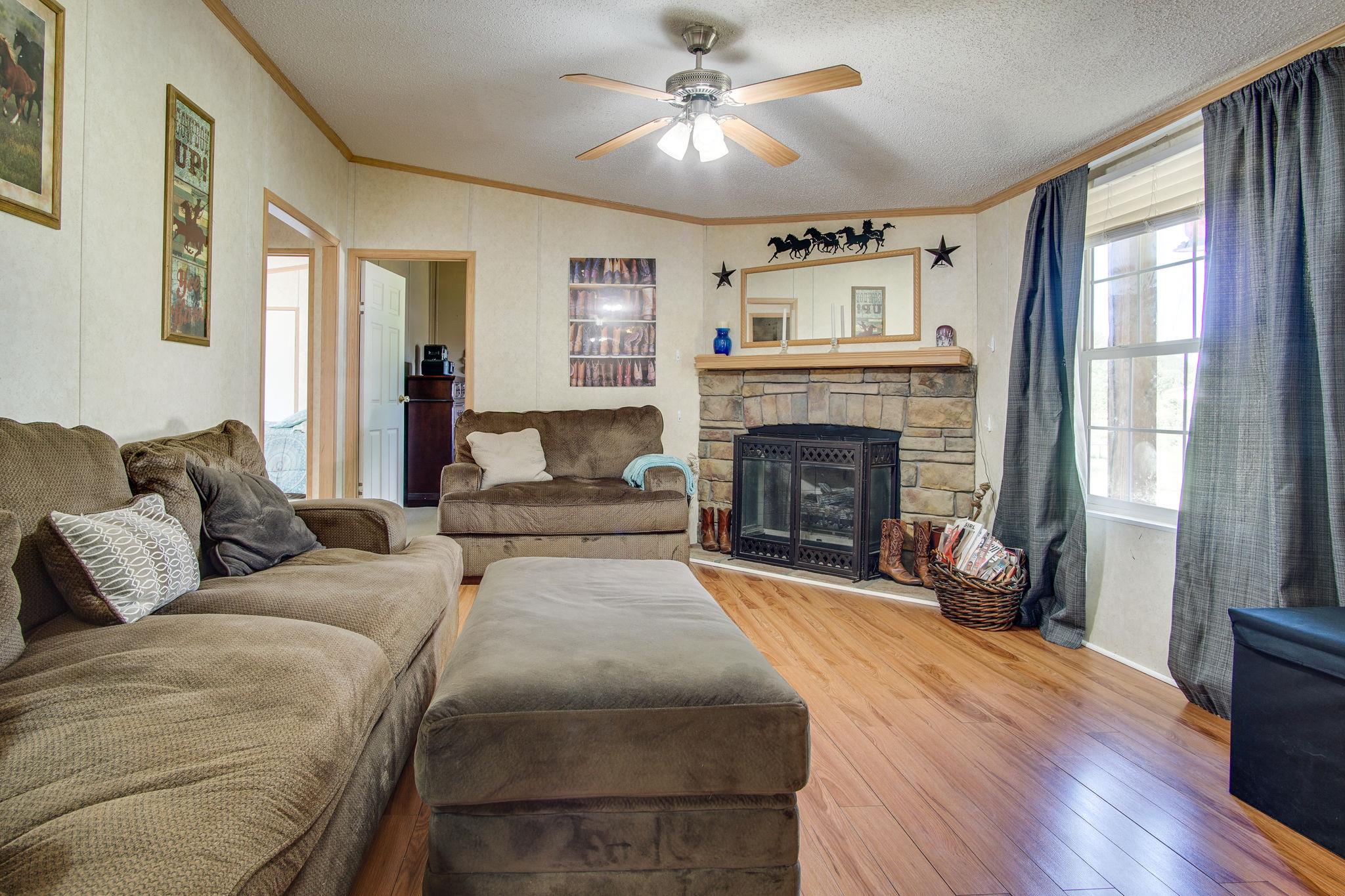 5318 Tobe Robertson Road Columbia, TN 38401 - Photo 9 of 26 Just imagine spending your winter evenings with your family gathered around your beautiful gas fireplace!