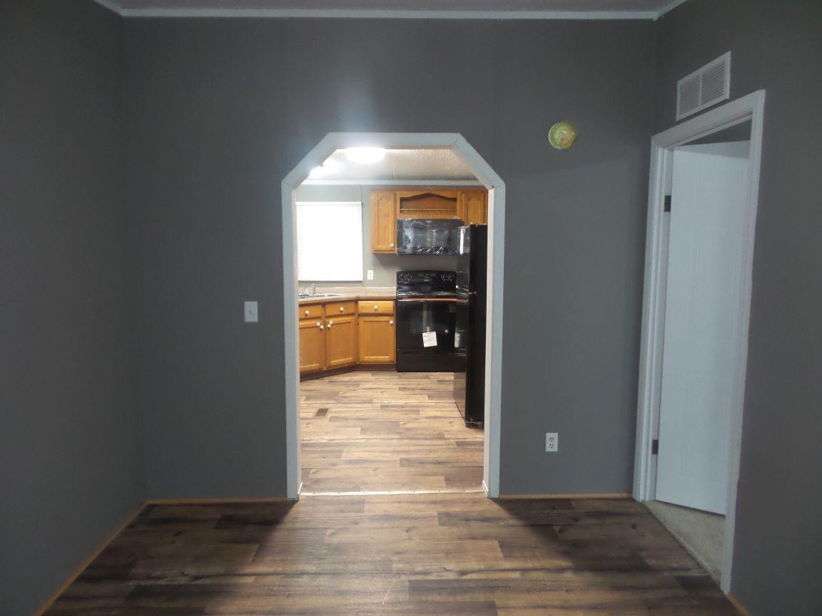 1918 Demory Road La Follette, TN 37766 - Photo 10 of 31 Gallery Image 10