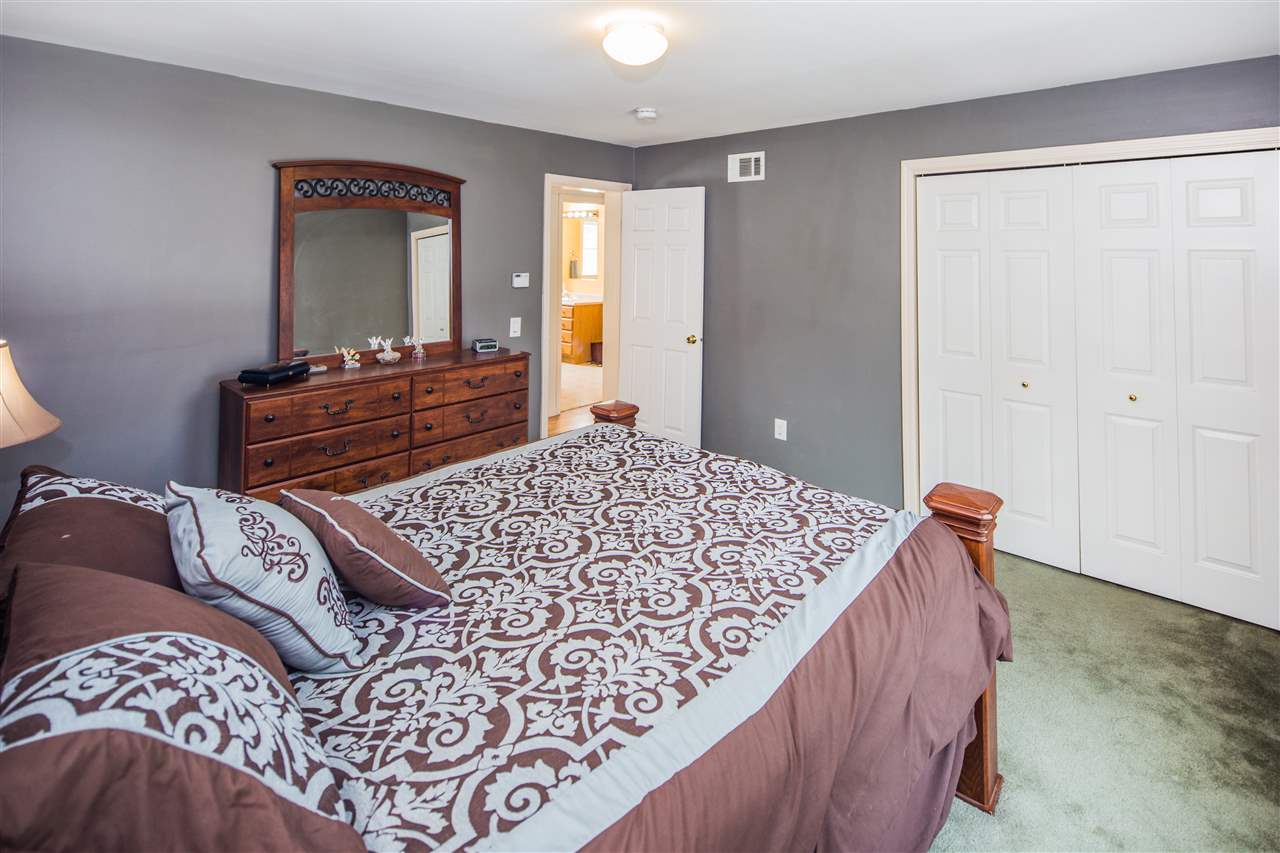 401 Oak Lodge Road Rochester, VT 05767 - Photo 19 of 38