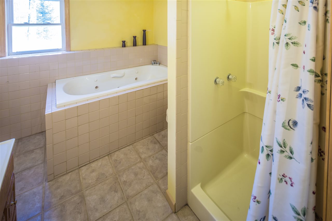401 Oak Lodge Road Rochester, VT 05767 - Photo 27 of 38