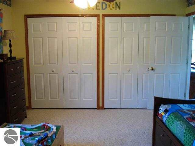 4295 East Wing Road Mount Pleasant, MI 48858 - Photo 19 of 52 1745461-18.JPG