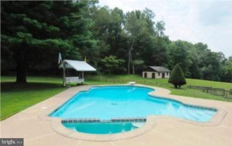 1100 Hawlings Road Brookeville, MD 20833 - Photo 24 of 24 Swimming Pool 2