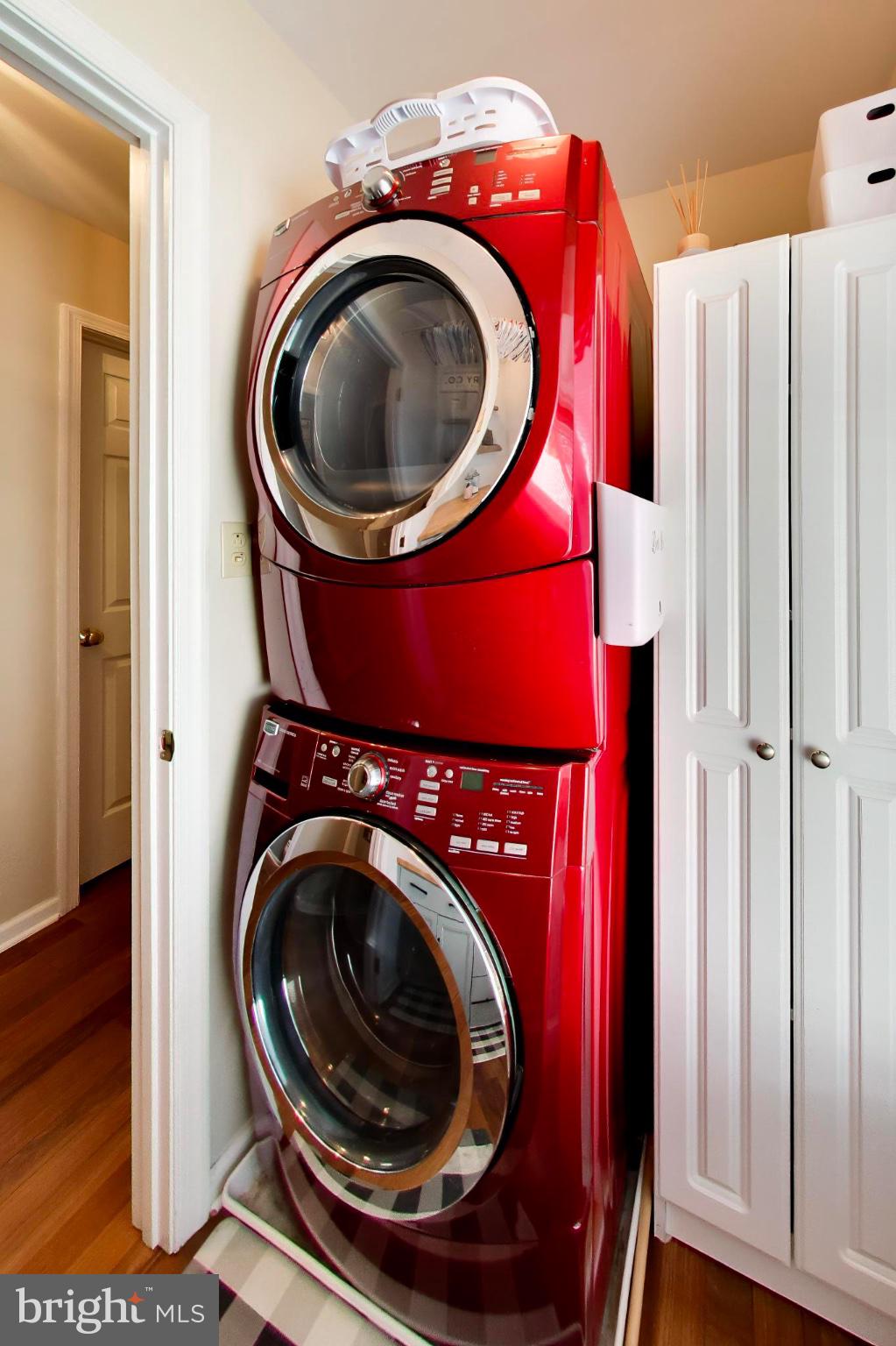 12205 Warner Road Keymar, MD 21757 - Photo 36 of 66 Vibrant red laundry duo in harmony.