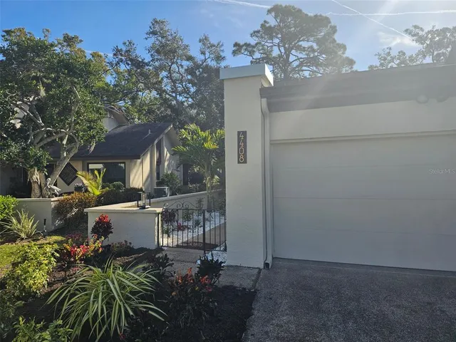 $3,450 | 4408 La Jolla Drive, Unit 19A, Bradenton, FL 34210