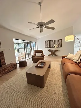 $3,450 | 4408 La Jolla Drive, Unit 19A, Bradenton, FL 34210