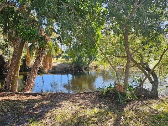 $3,450 | 4408 La Jolla Drive, Unit 19A, Bradenton, FL 34210