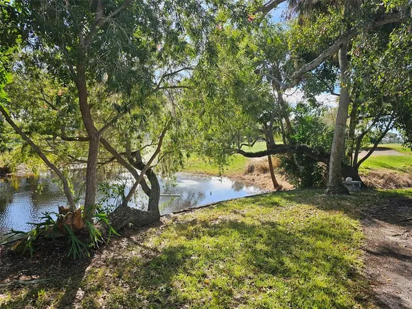 $3,450 | 4408 La Jolla Drive, Unit 19A, Bradenton, FL 34210