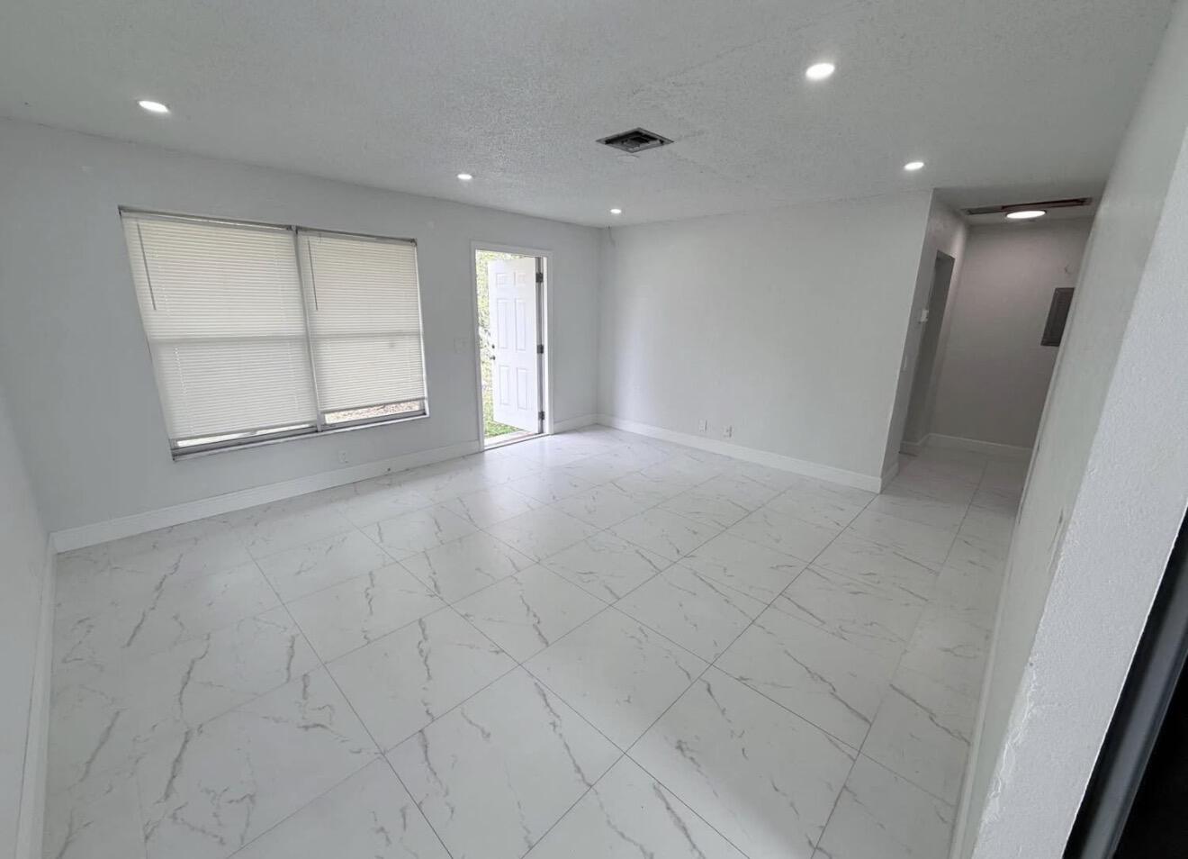 5358 Wallis Road Royal Palm Estates, FL 33415 - Photo 2 of 10 IMG_4875