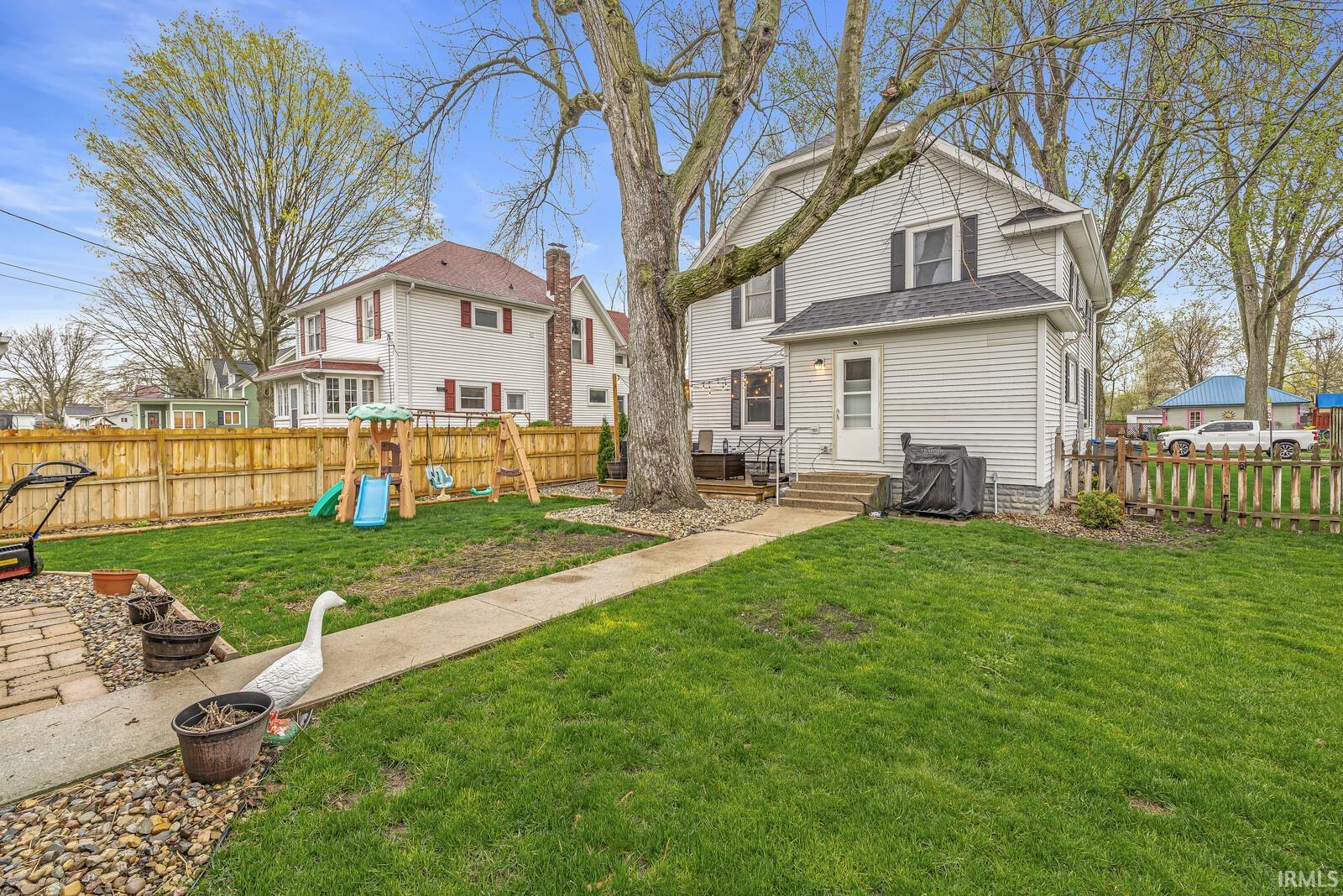 403 East Centennial Street Nappanee, IN 46550 - Photo 28 of 32
