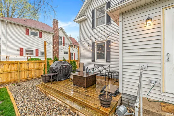 $295,000 | 403 East Centennial Street, Nappanee, IN 46550