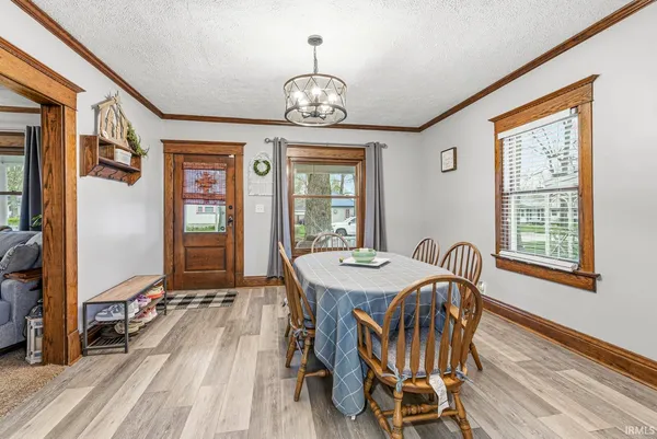 $295,000 | 403 East Centennial Street, Nappanee, IN 46550