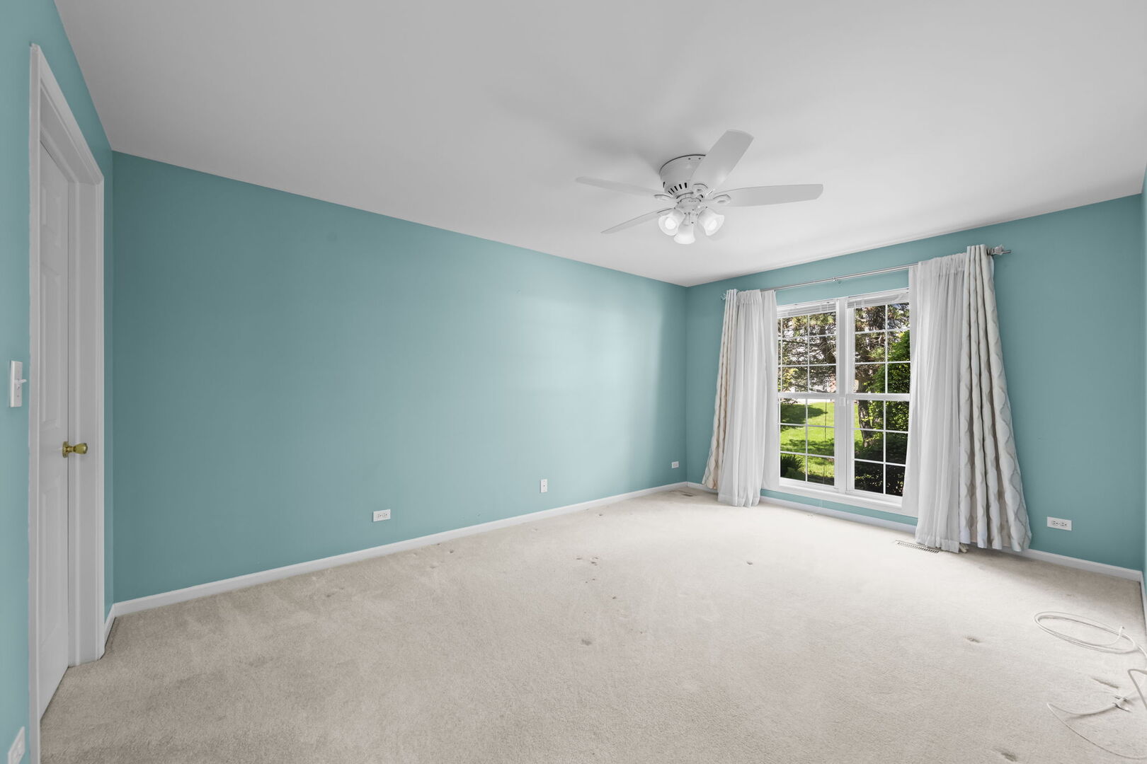 828 Old Checker Road Buffalo Grove, IL 60089 - Photo 12 of 19