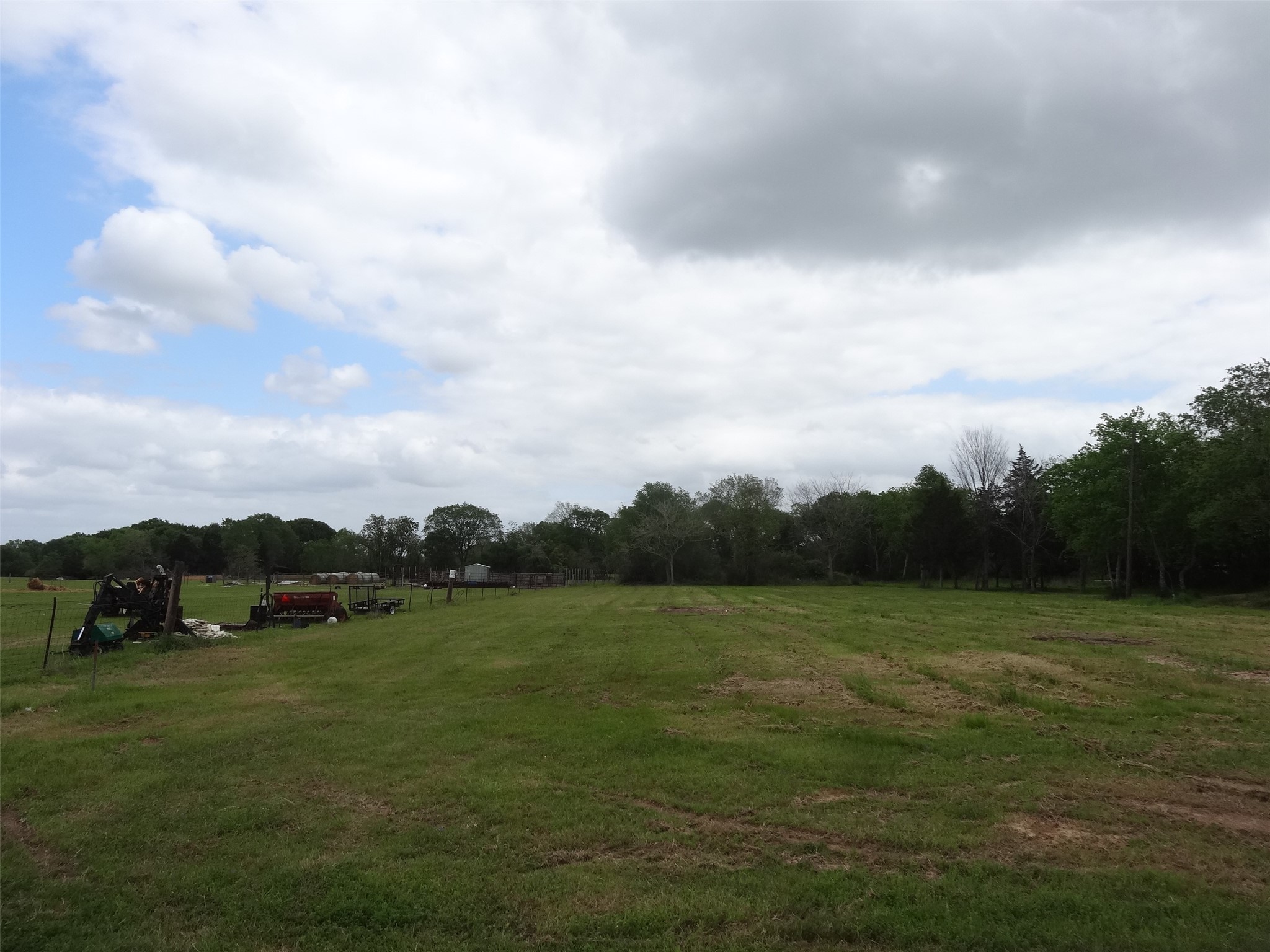 148 4th Street Hempstead, TX 77445 - Photo 8 of 22