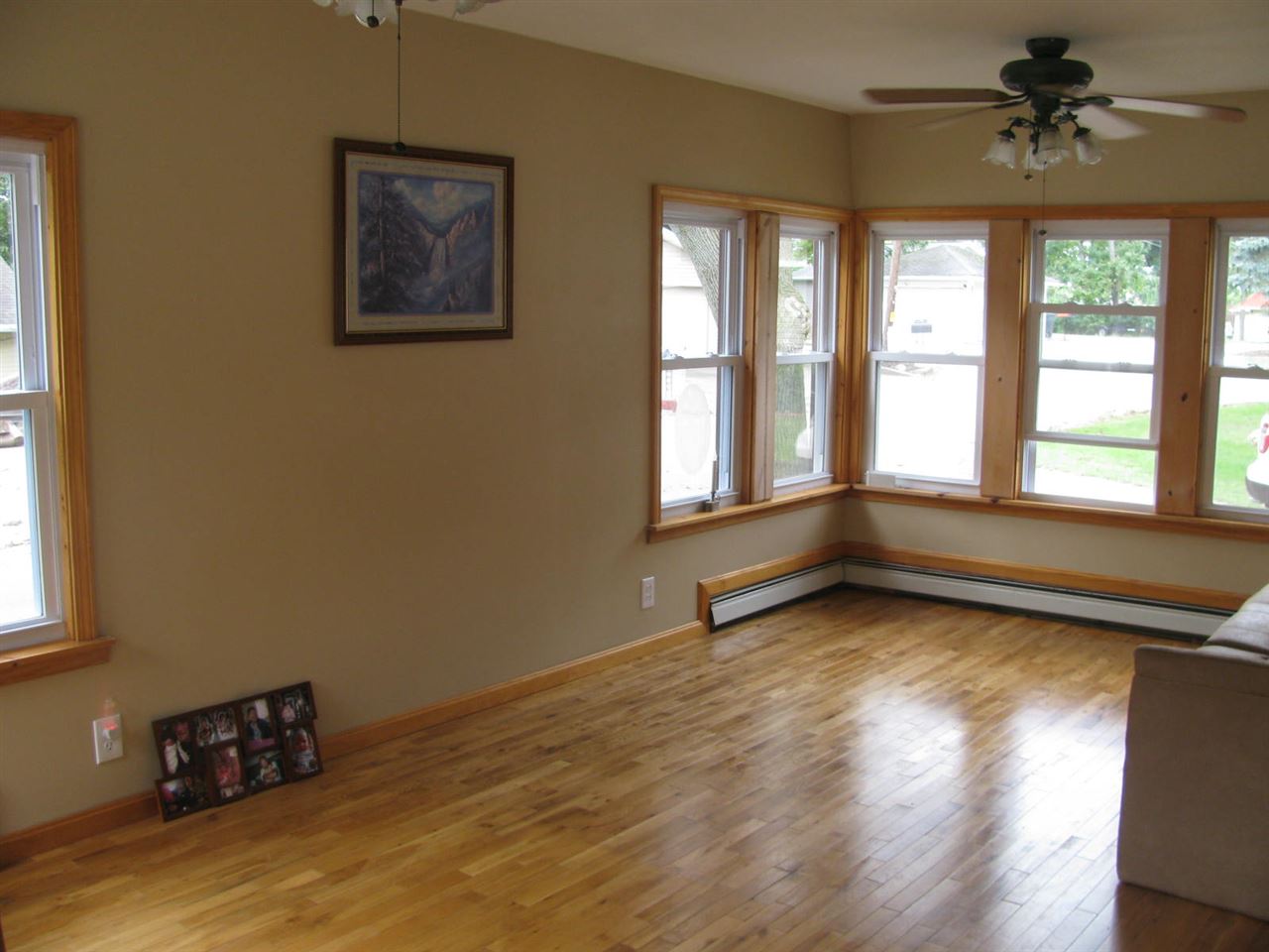 505 Spring Beach Road Rome City, IN 46784 - Photo 9 of 23