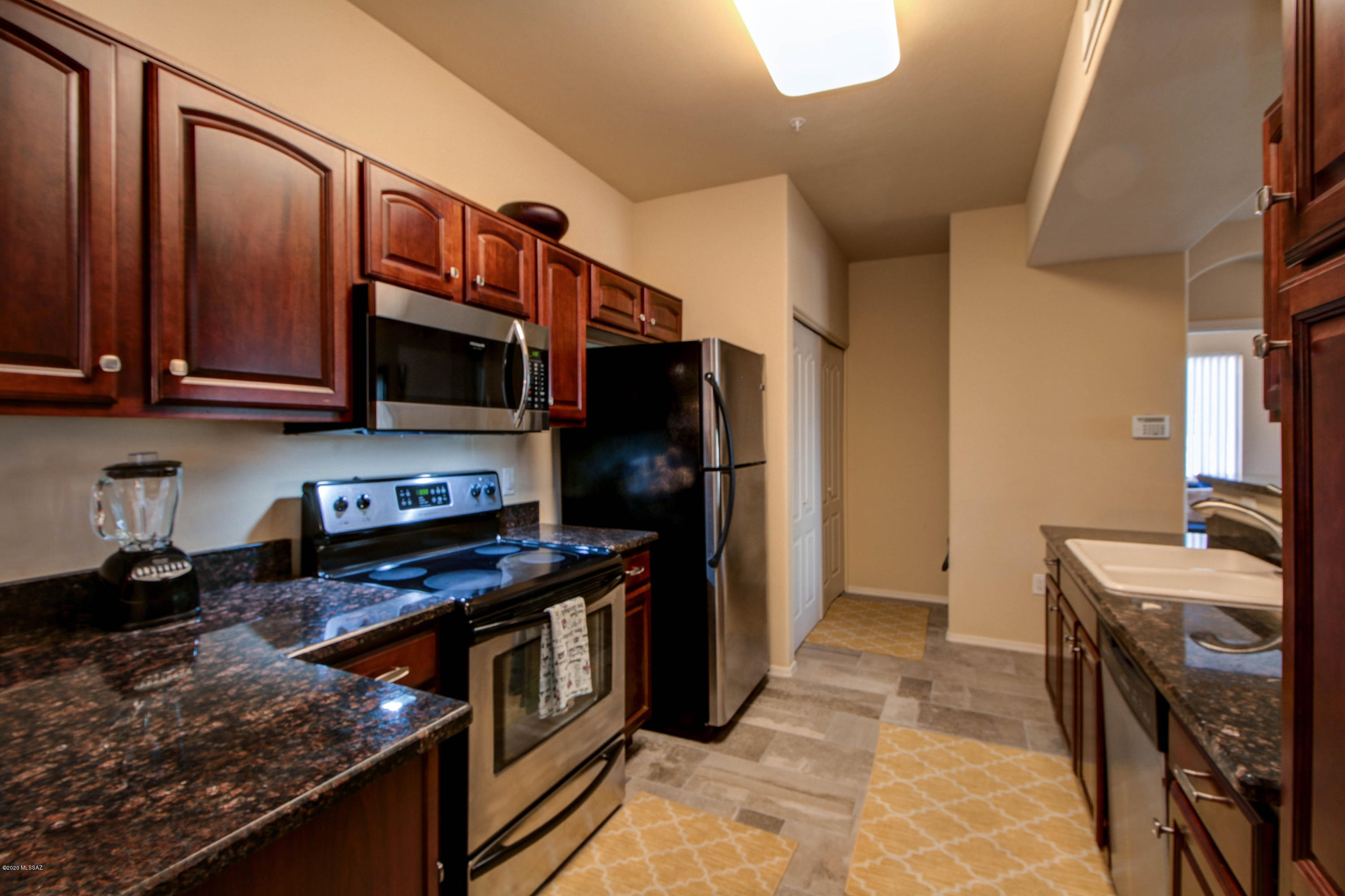2550 East River Road, Unit 18206 Tucson, AZ 85718 - Photo 6 of 14
