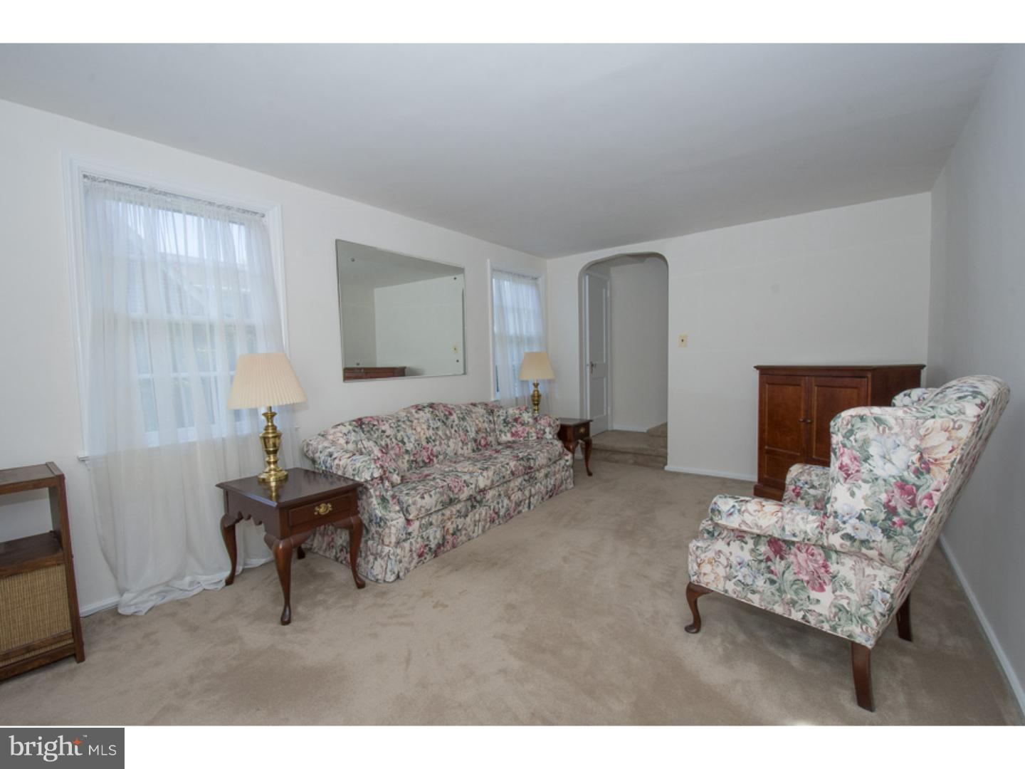 34 Pine Valley Road Broomall, PA 19008 - Photo 4 of 25 Gallery Image 4