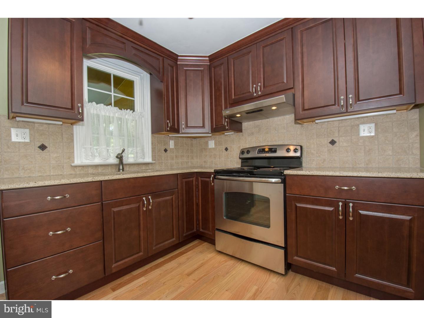 34 Pine Valley Road Broomall, PA 19008 - Photo 5 of 25 Gallery Image 5