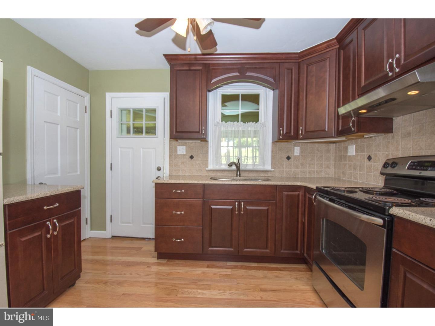 34 Pine Valley Road Broomall, PA 19008 - Photo 6 of 25 Gallery Image 6