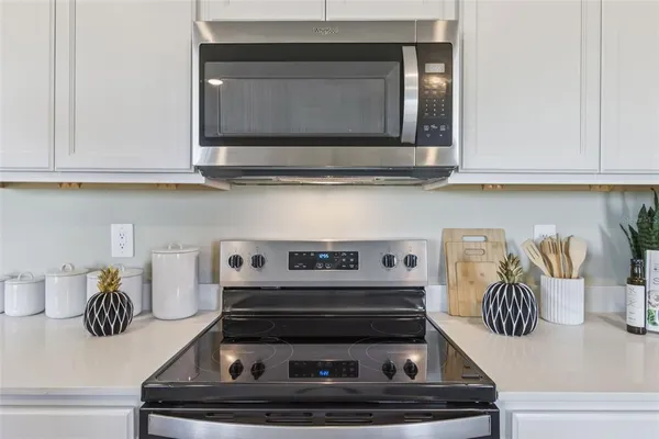 $329,990 | 3437 Nettle Loop, Tavares, FL 32778