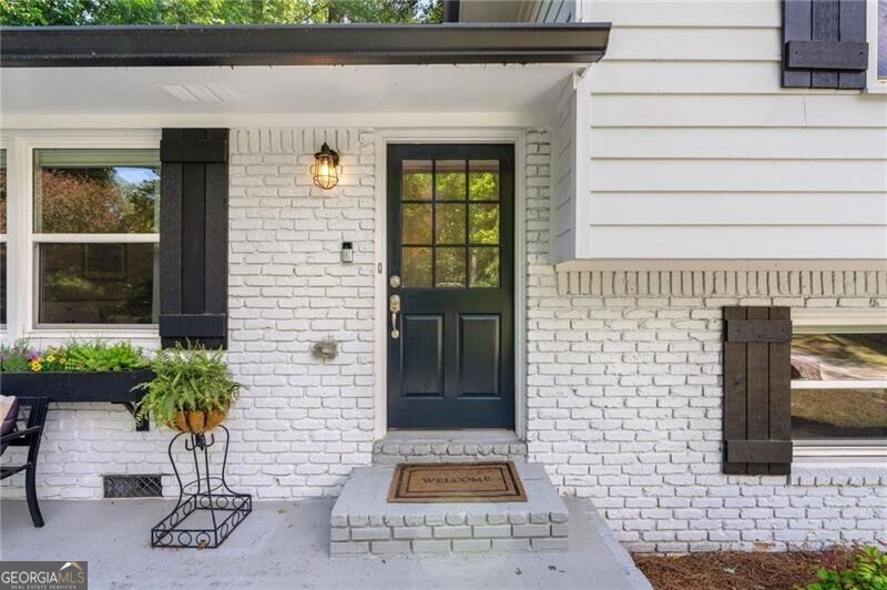 2708 Frontier Trail Atlanta, GA 30341 - Photo 3 of 51